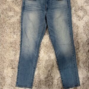 American Eagle Outfitters Light Blue Skinny Jeans